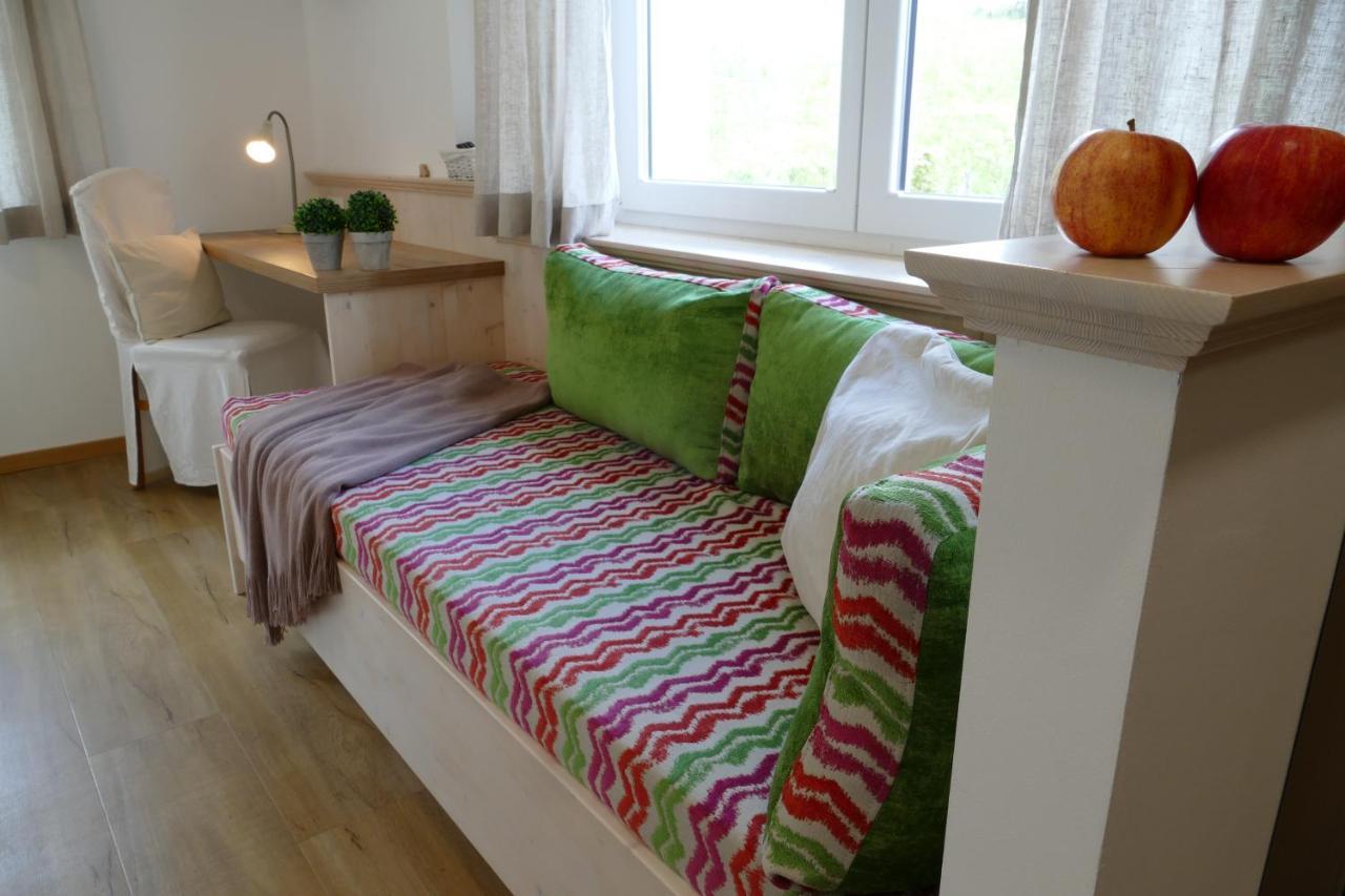 Pension Geissler-Reicher Oberwoelz Stadt ภายนอก รูปภาพ